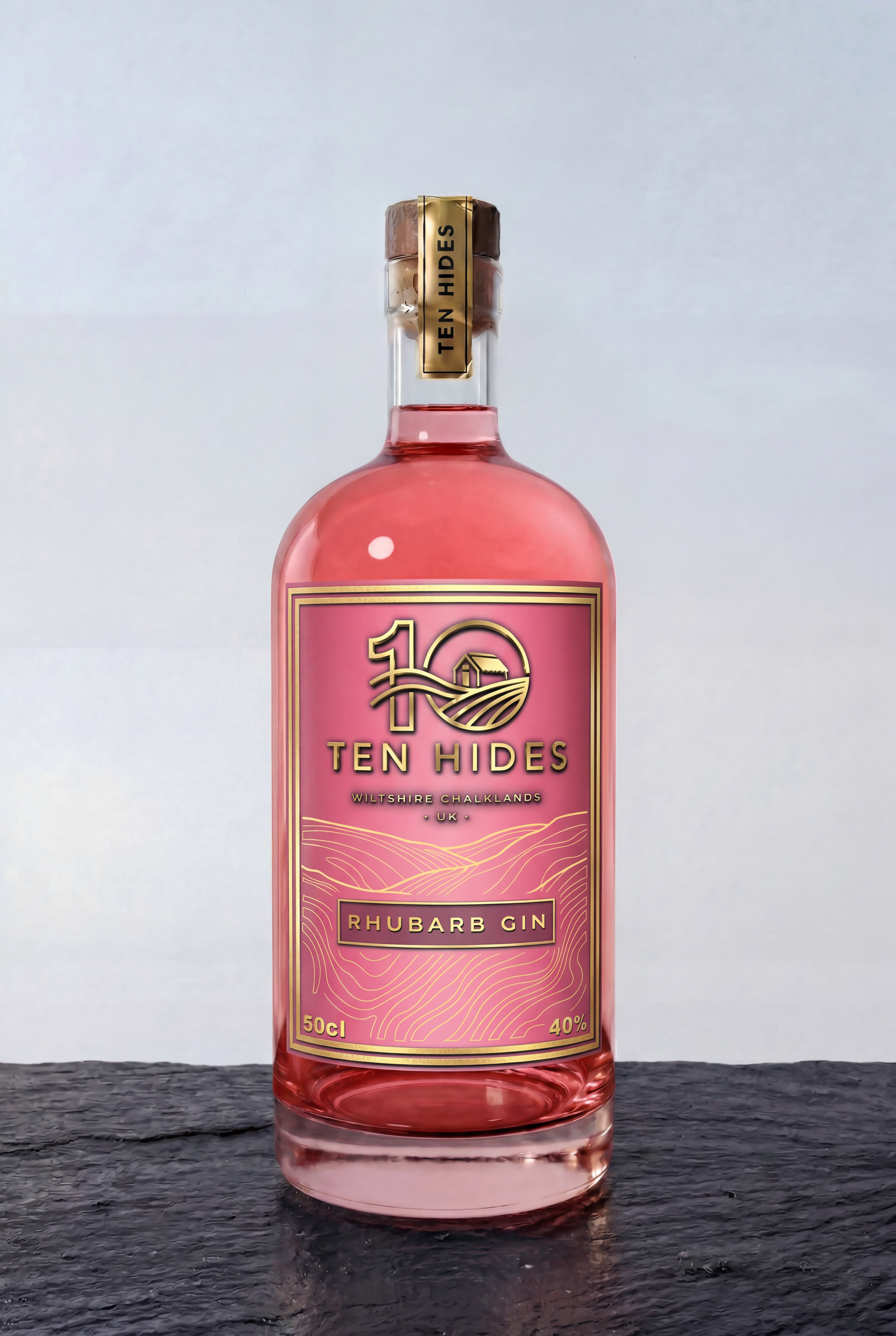 TEN HIDES RHUBARB GIN NEW