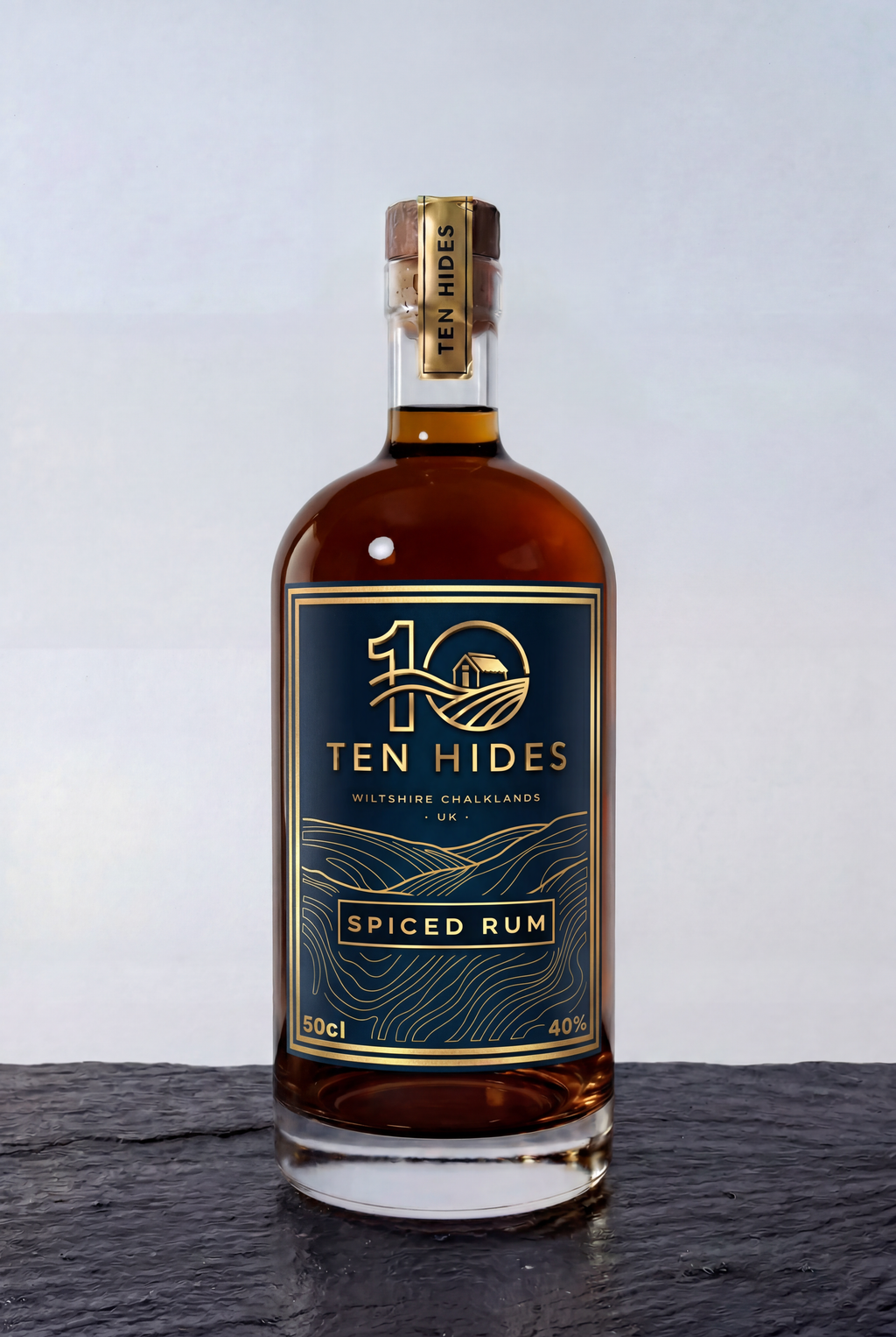 TEN HIDES SPICED RUM NEW
